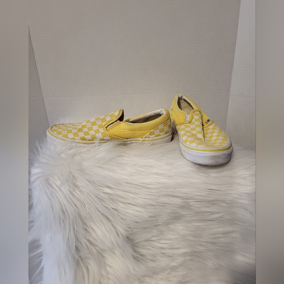 Vans Kids Yellow Checkered Slip-On Shoes, Size 5.5 - Picture 2 of 5